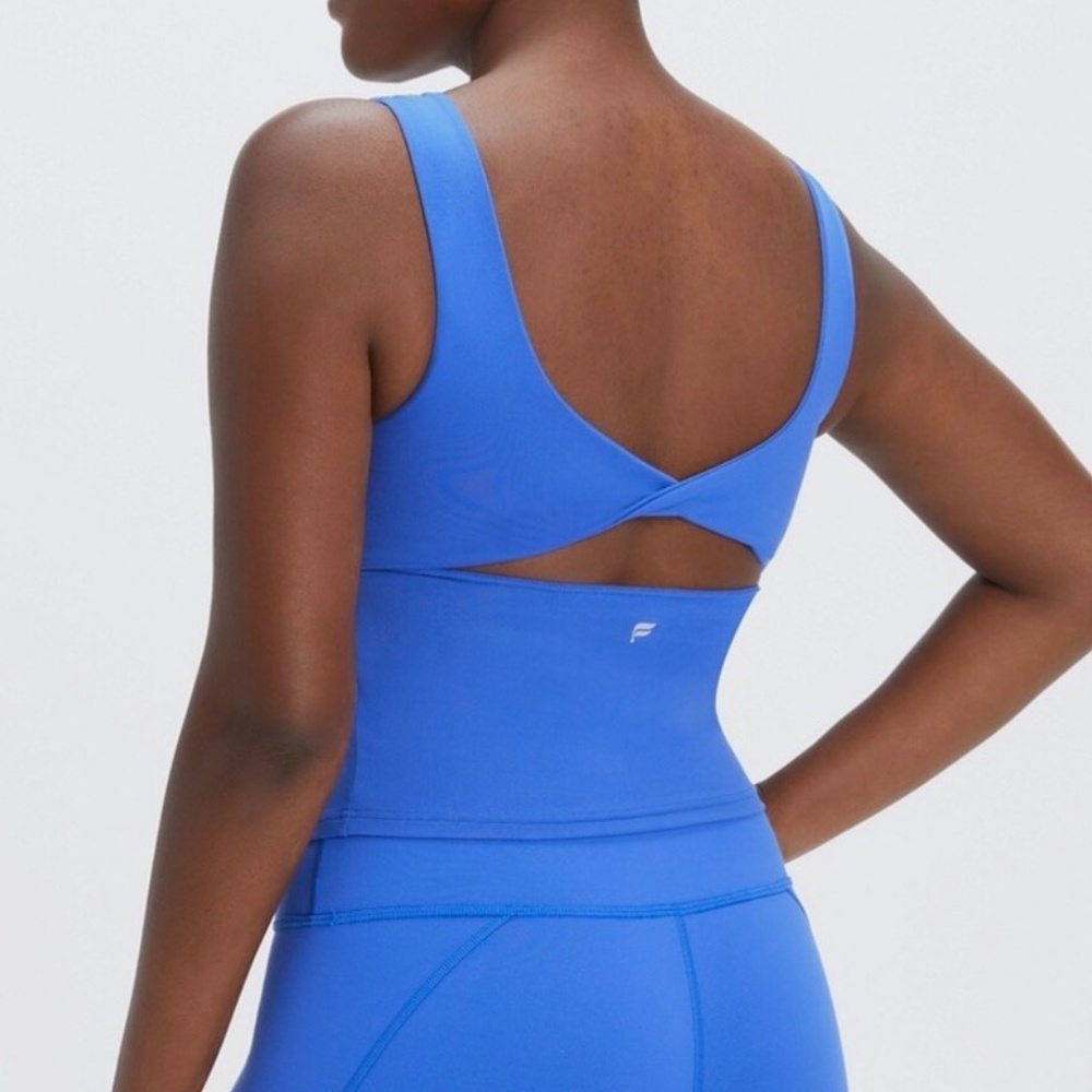 Fabletics Women's Oasis Twist Built In Bra Tank - Picture 3 of 5